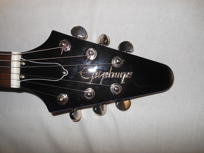 Exclusive Flying V Picture 3